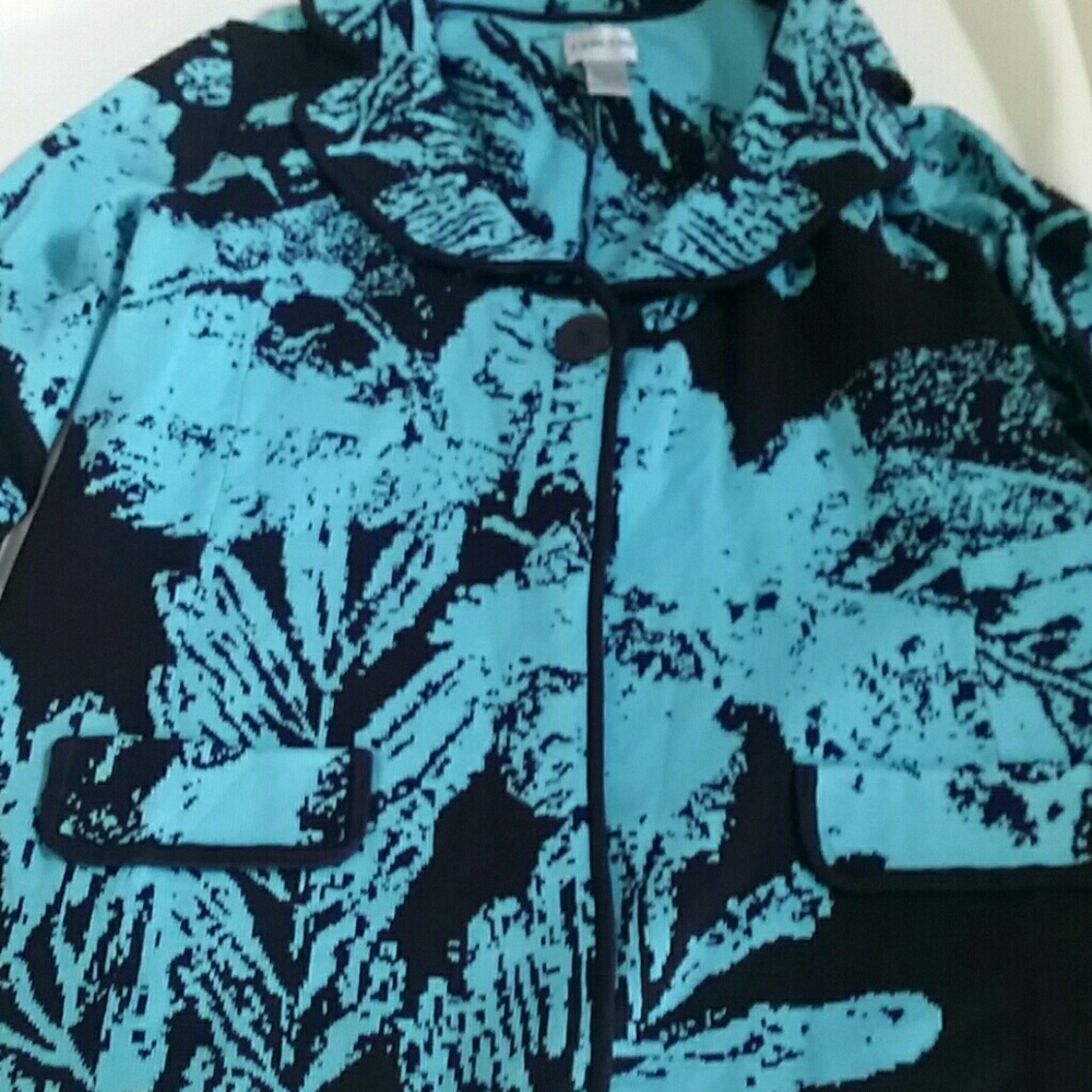 Chicos womens jacket 3/4 sleeves MINT 8